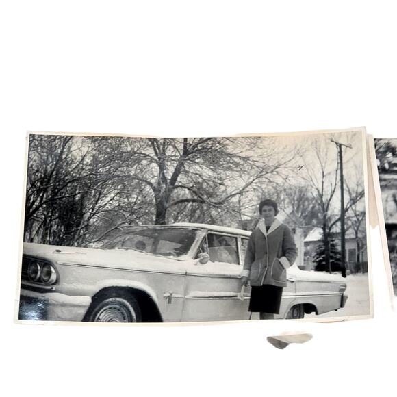 Lot of 3 Vtg B & W 1960s Photos Car Vehicle Parked in Driveway Snapshot Dog Lady - Picture 2 of 7